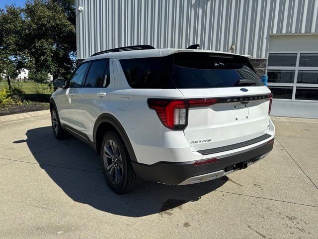 New 2026 Star White Metallic Tri-Coat Ford Active image 8
