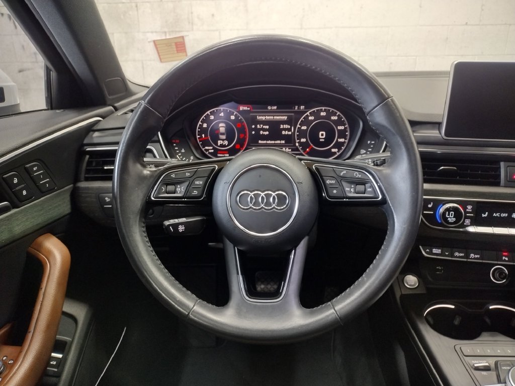 Used 2018 White Audi 2.0T image 43