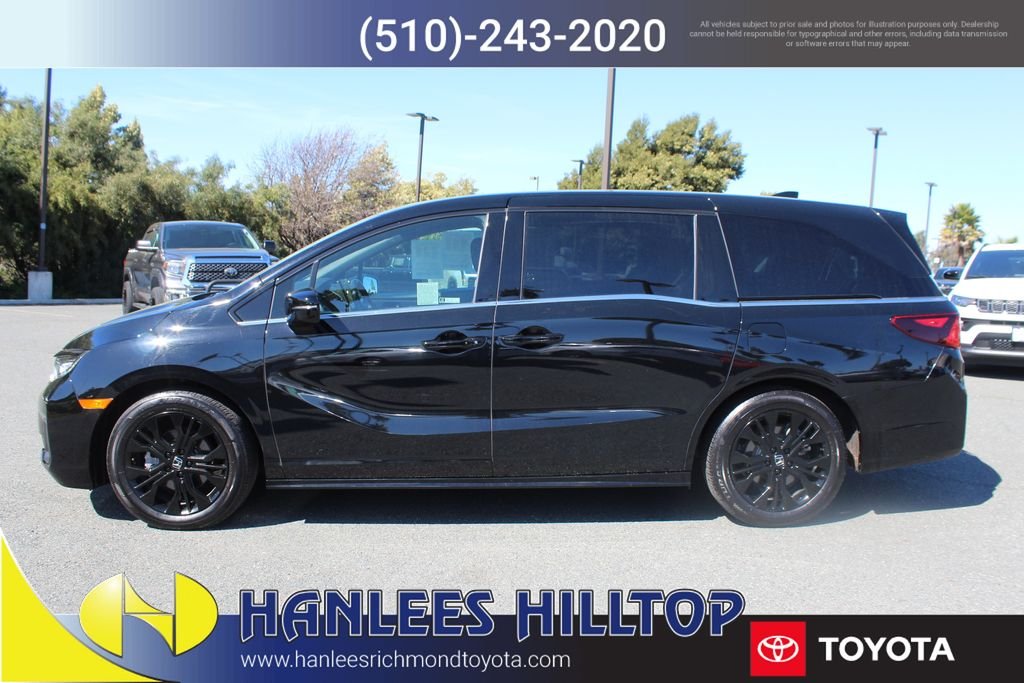 Used 2025  Honda Sport-L image 2