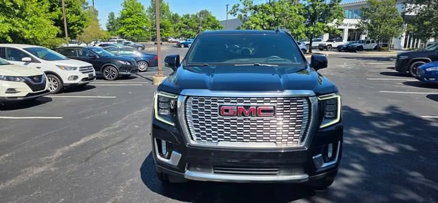 Used 2023 Onyx Black GMC Denali image 4