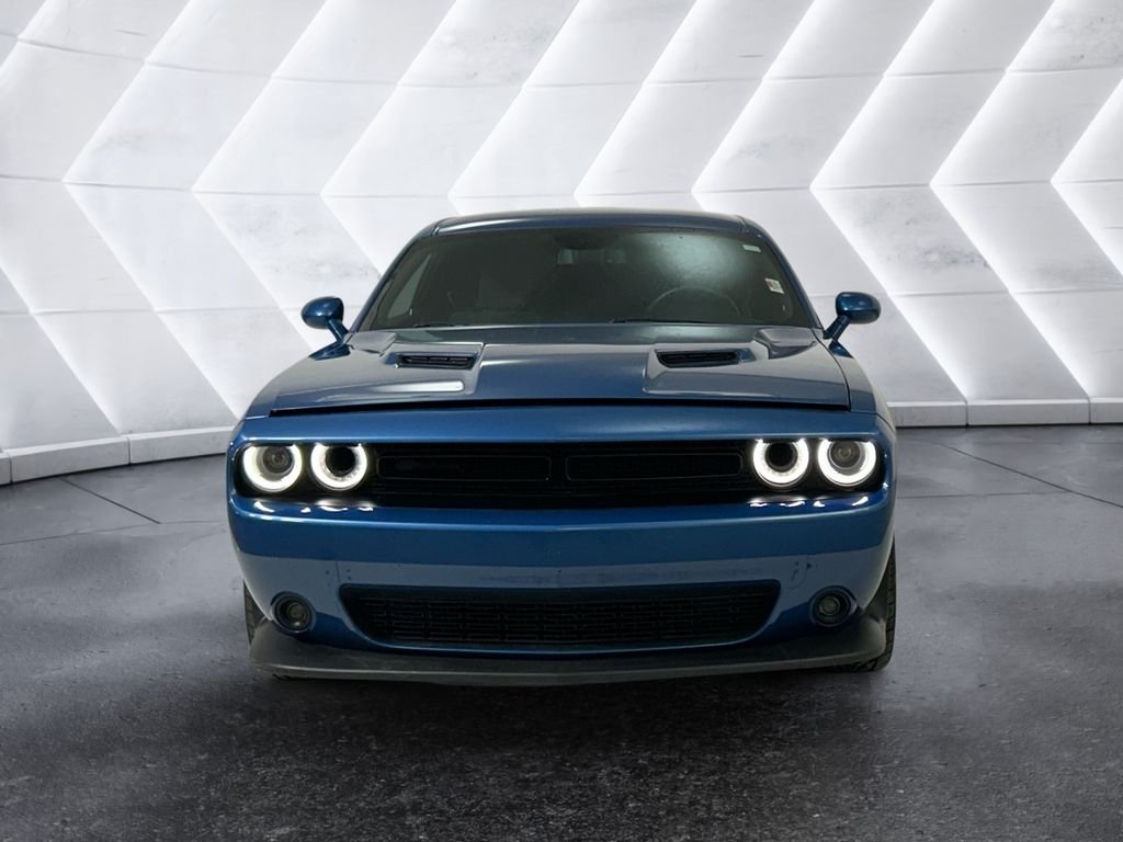 Used 2023 Blue Dodge SXT image 2