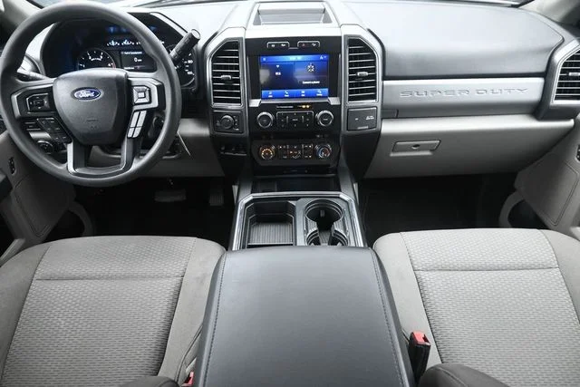 Used 2021 Black Ford XLT image 18