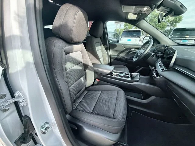 2026 Chevrolet Equinox LT - Photo 27