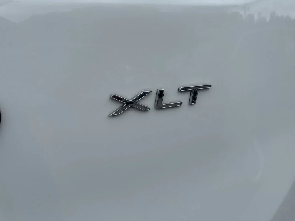 Used 2025 White Ford XLT image 27