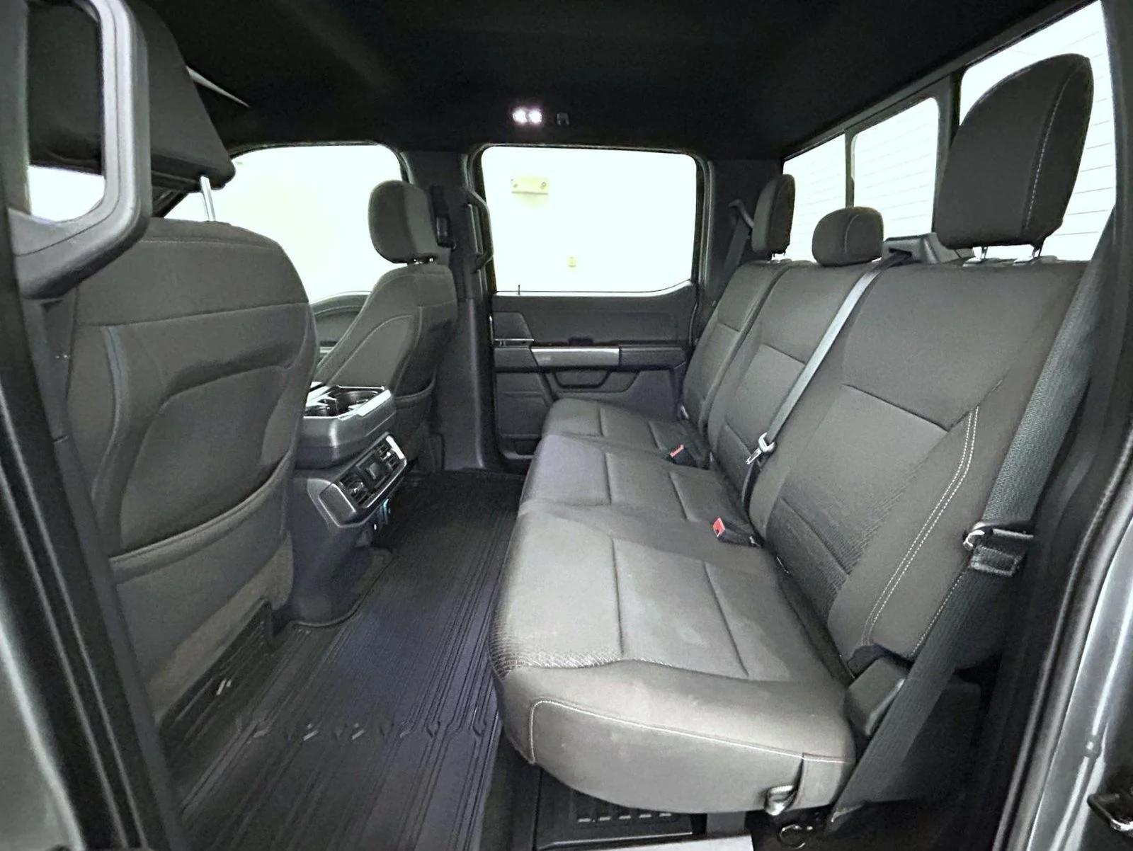 Used 2023 Gray Ford XLT image 19