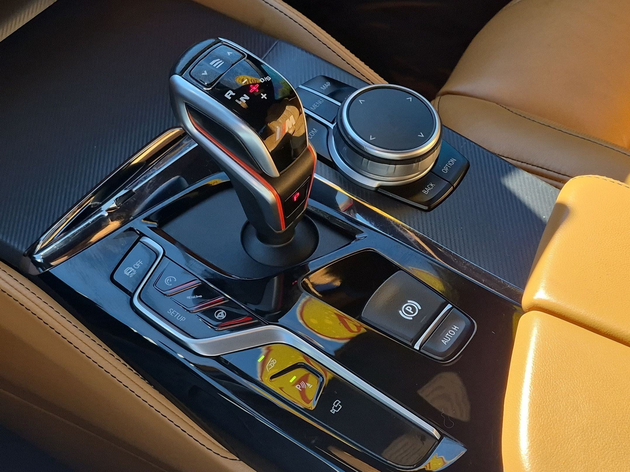 Used 2019 Black Sapphire Metallic BMW Competition image 23