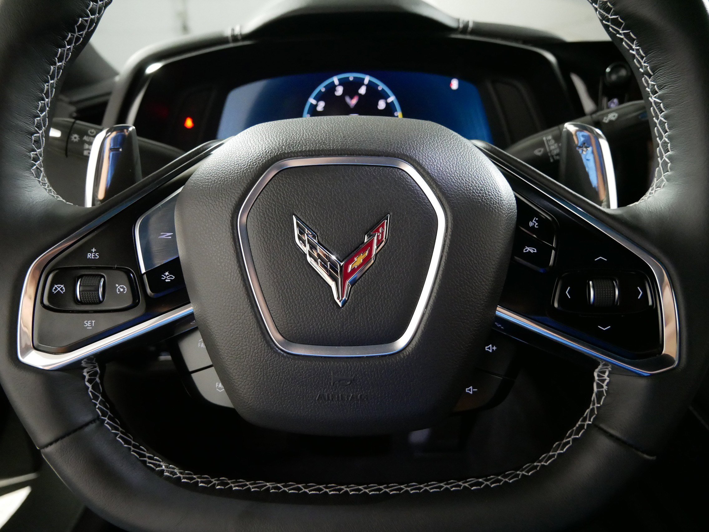 Used 2024 Hypersonic Gray Metallic Chevrolet 1LT image 25