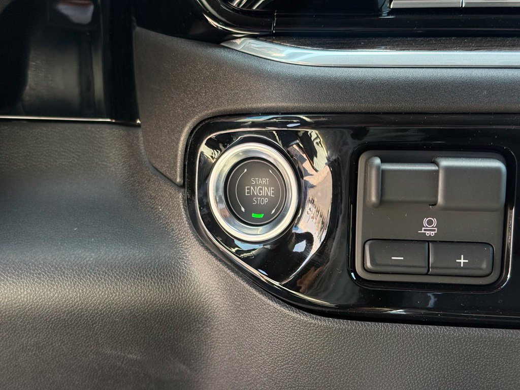 2026 Chevrolet Silverado 2500 HD LT view 26