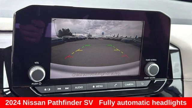 2024 Nissan Pathfinder SV - Photo 16