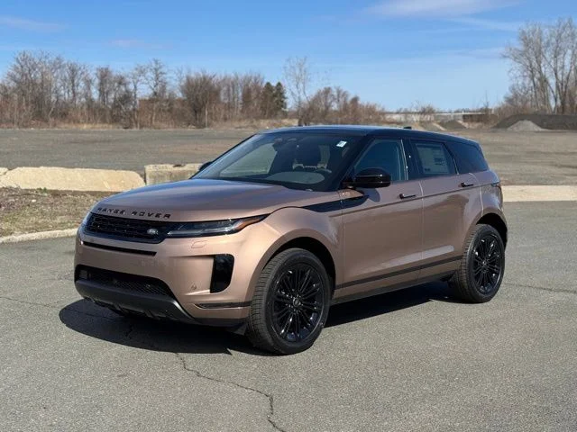2026 Land Rover Range Rover Evoque S's photo