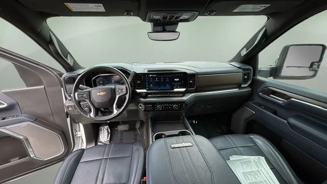Used 2024 White Chevrolet High Country image 16