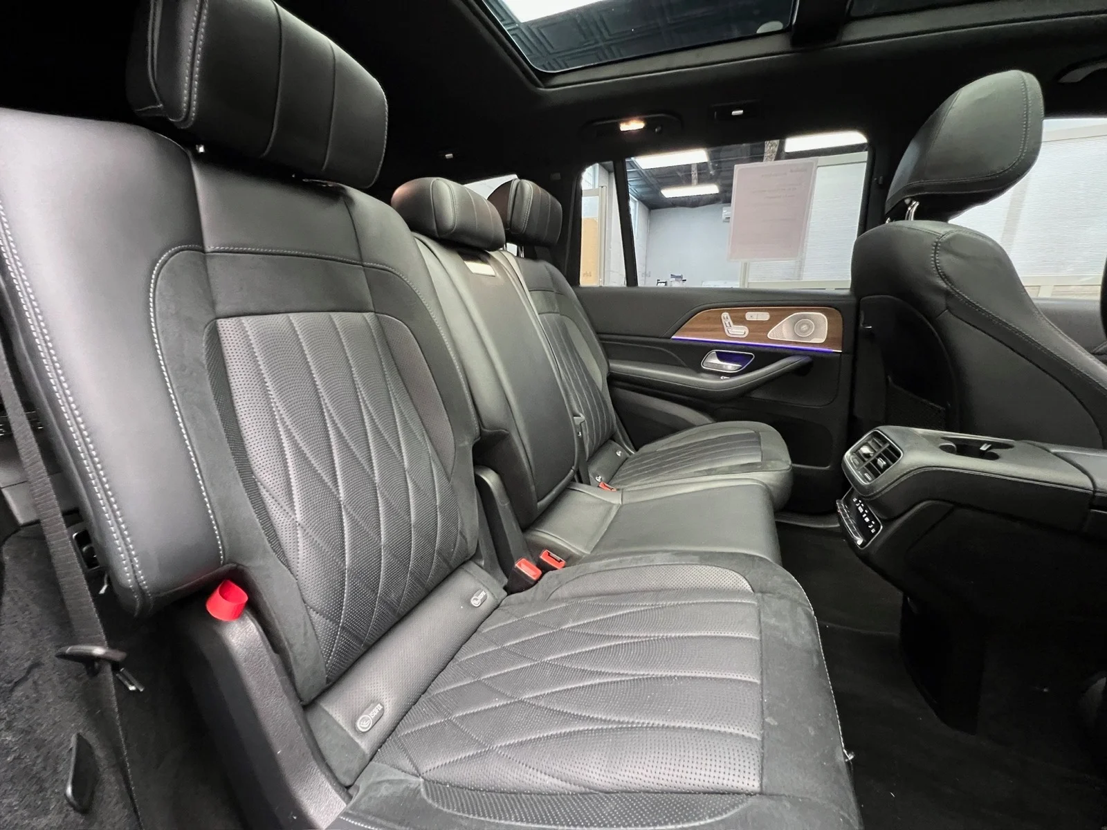 Used 2021 Lunar Blue Metallic (890) Mercedes-Benz AMG® GLS 63 image 23
