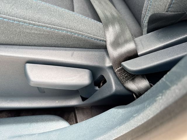 Used 2025 Gray Ford XLT image 12