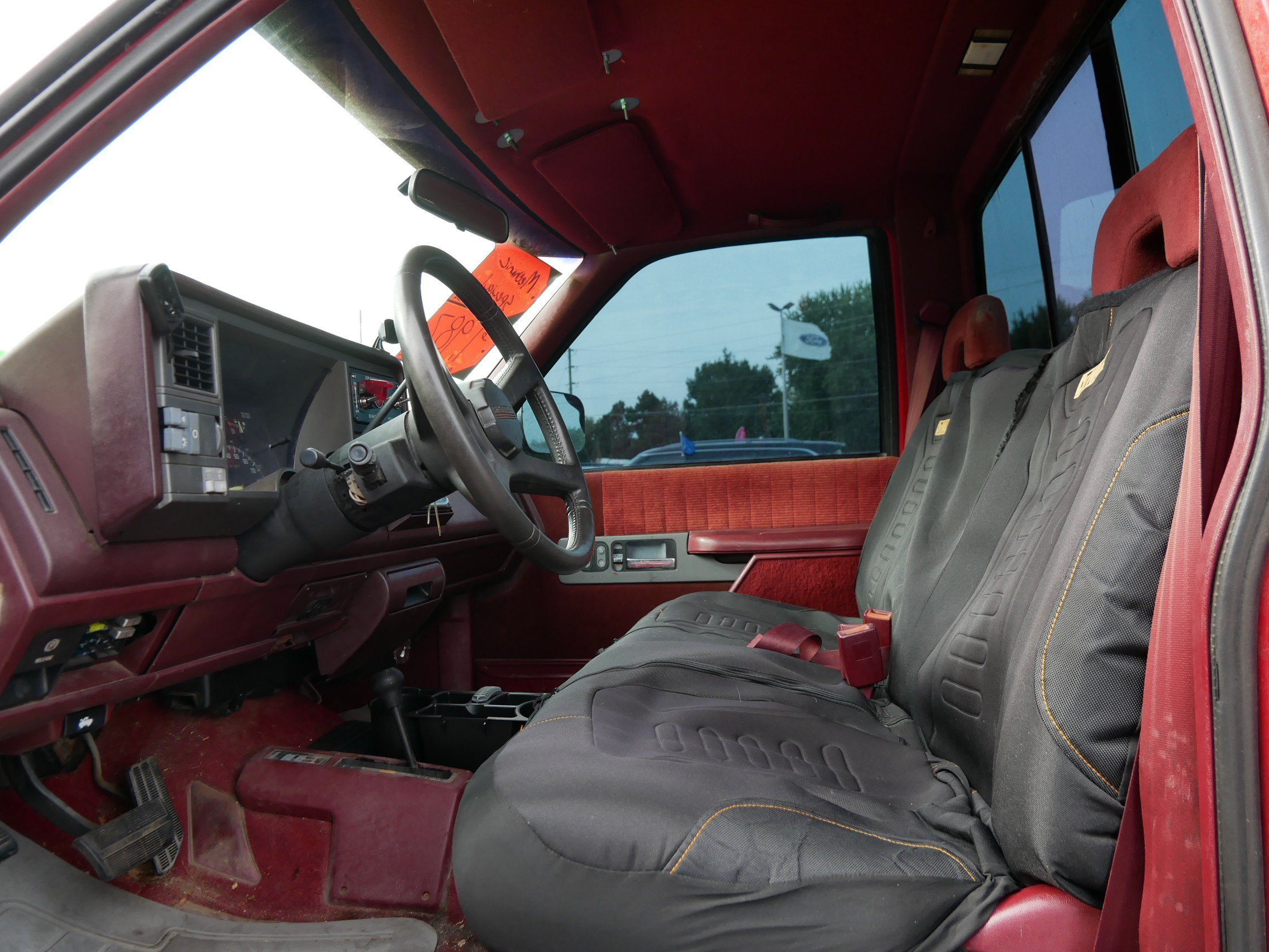 Used 1994 Red Chevrolet  image 11