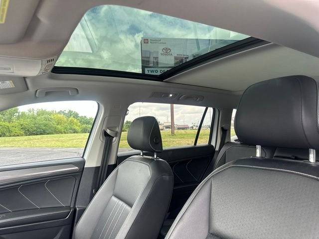 Used 2022 White Volkswagen 2.0T SE image 18