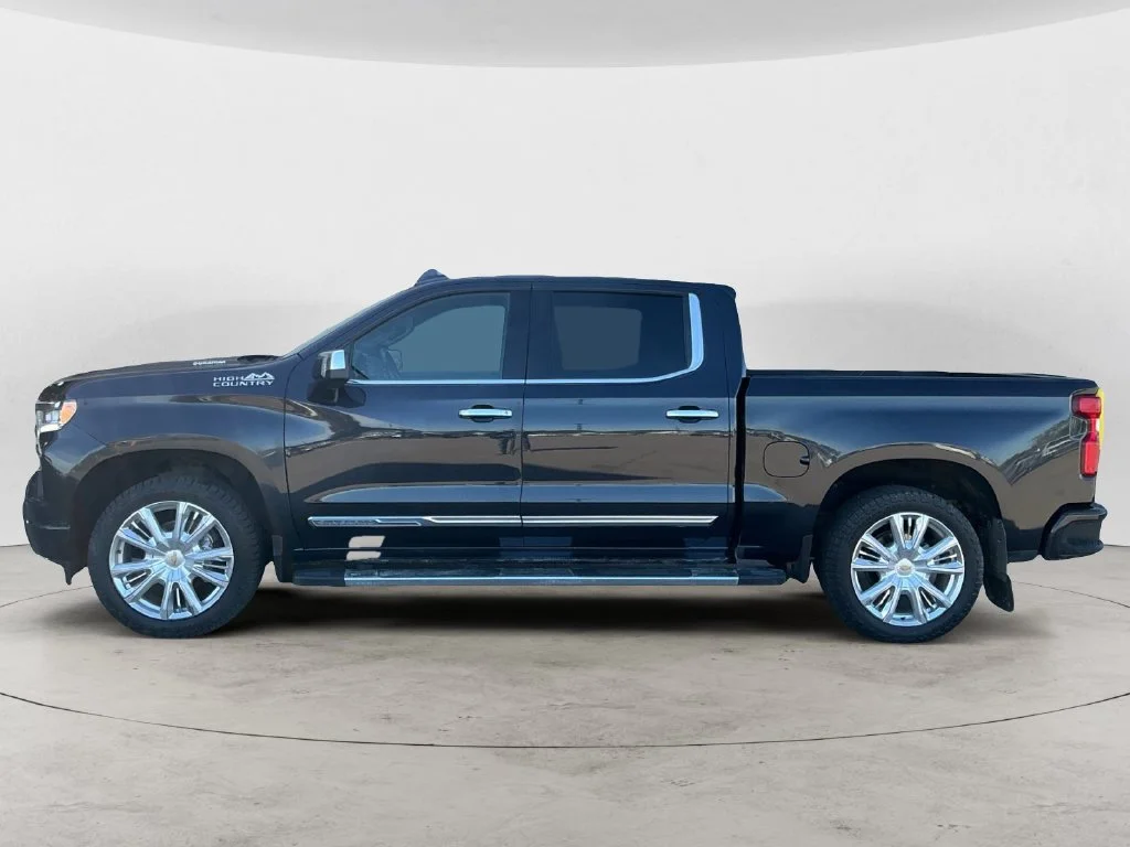 Used 2023 Dark Ash Metallic Chevrolet High Country image 12