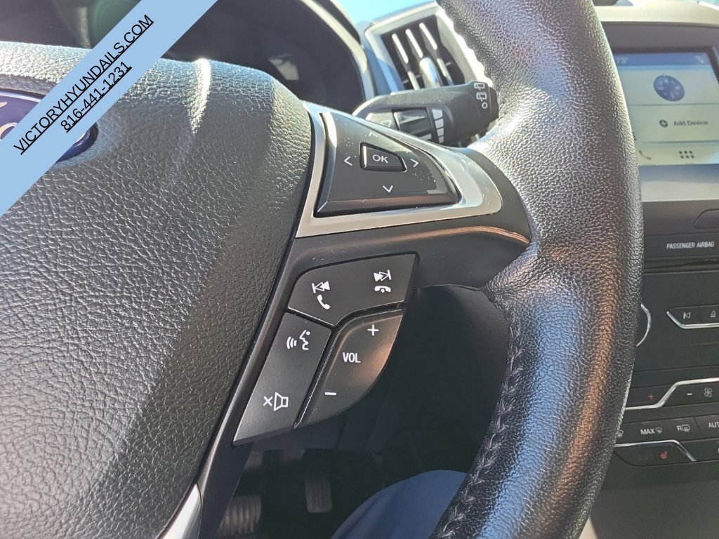 Used 2018 Blue Ford SEL image 20