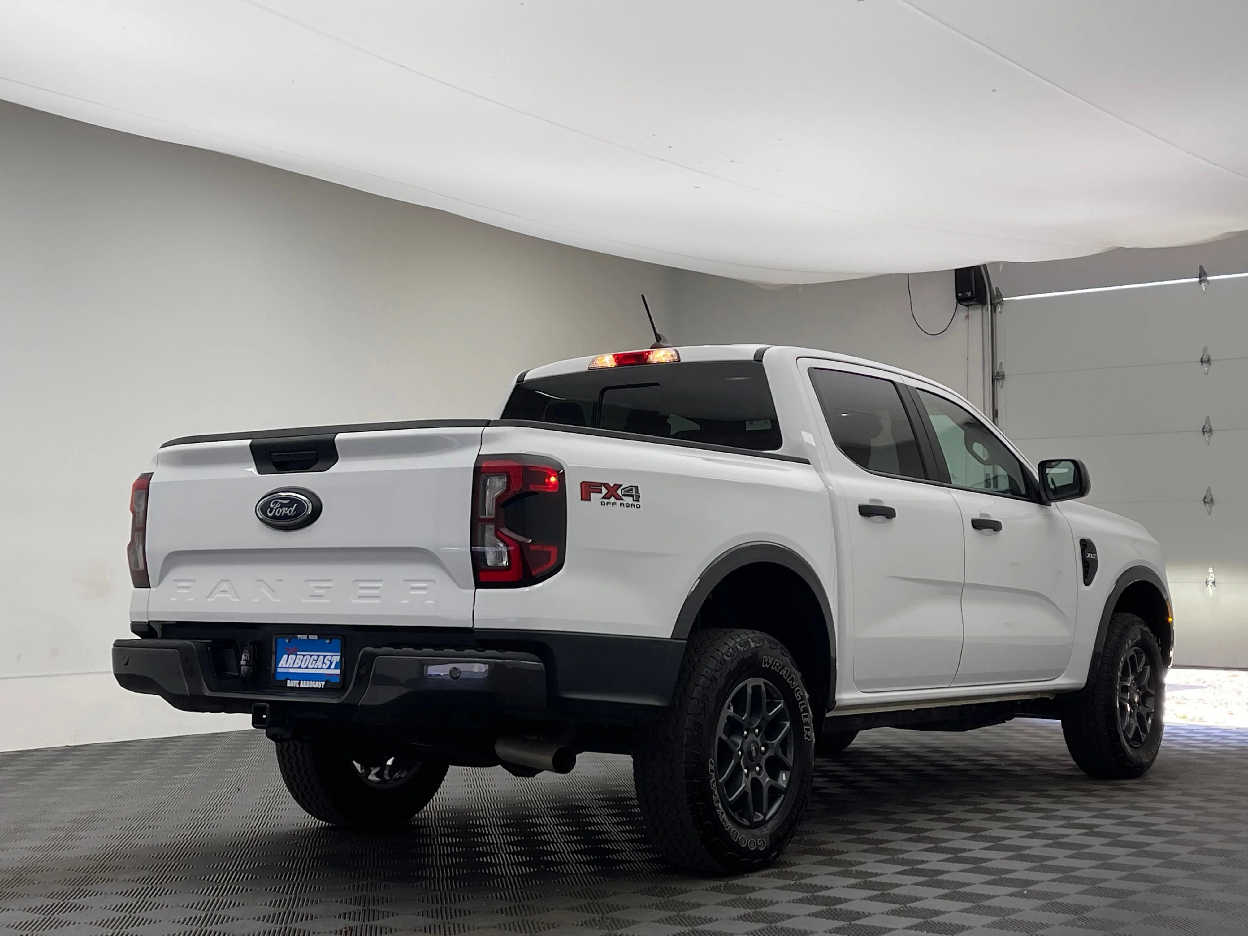 Used 2024 White Ford XLT image 7