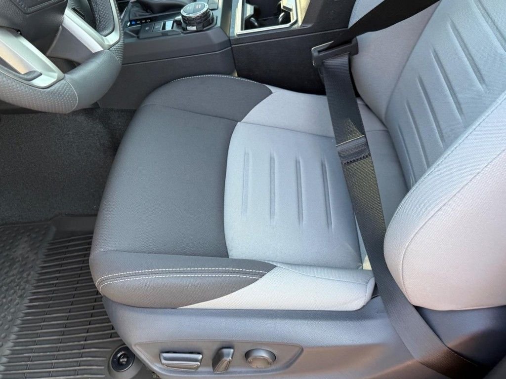 2025 Toyota Tacoma TRD Sport - Photo 12