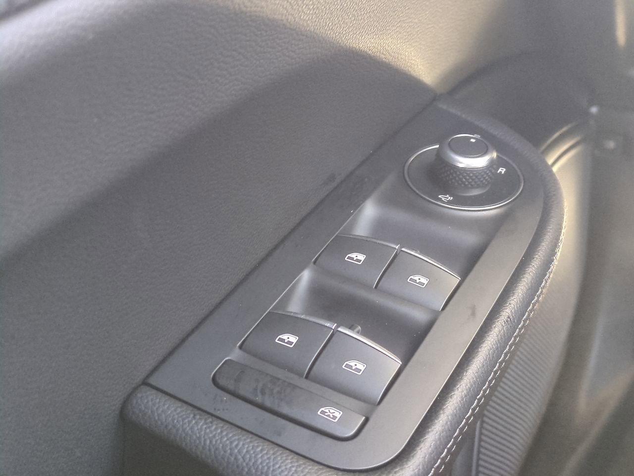 2025 Alfa Romeo Giulia Base - Photo 21