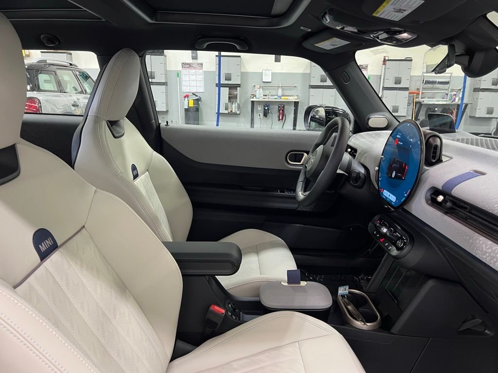 2025 MINI Hardtop 2 Door S - Photo 24
