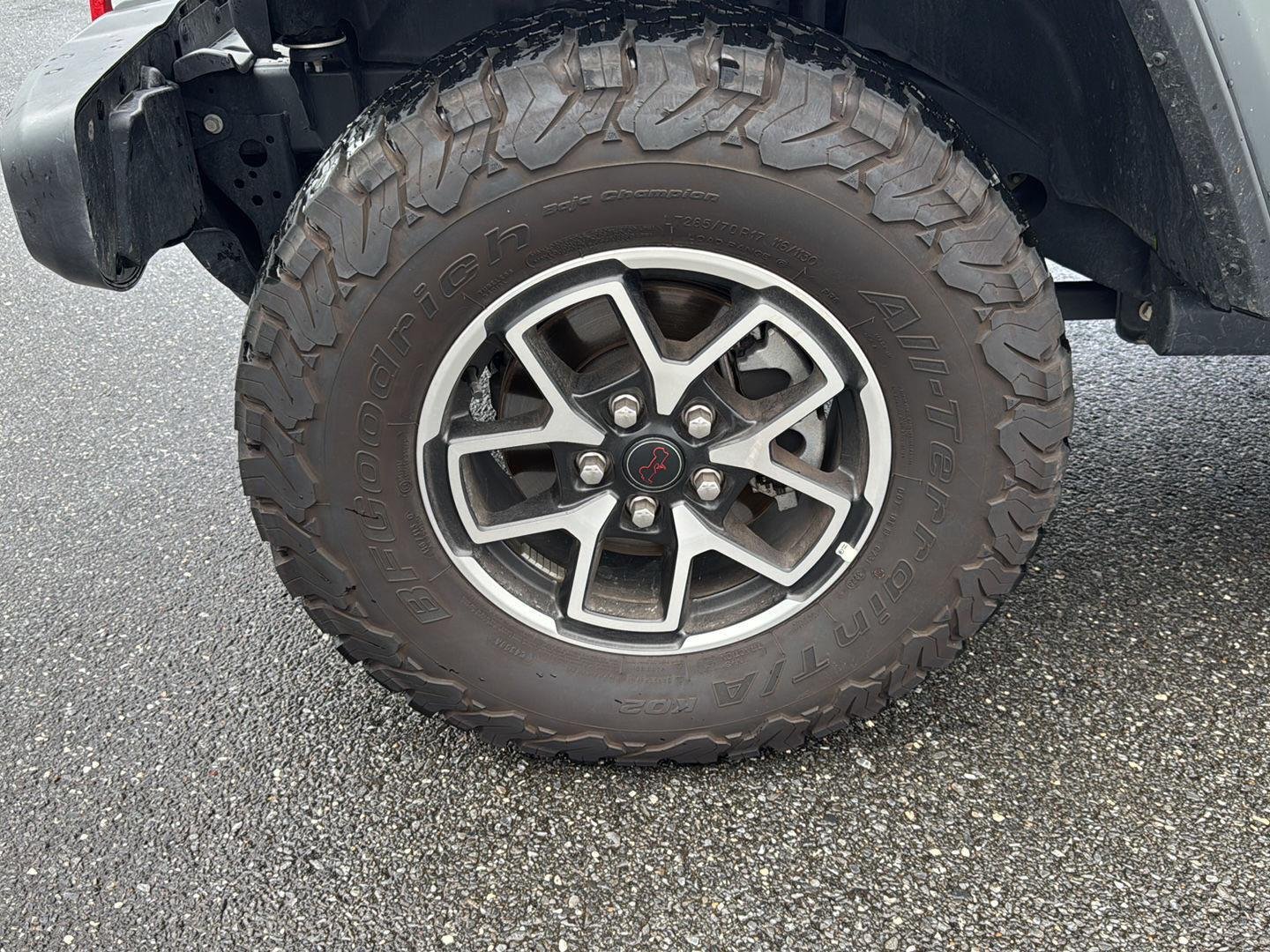Used 2026 Bright White Clearcoat Jeep Rubicon image 16
