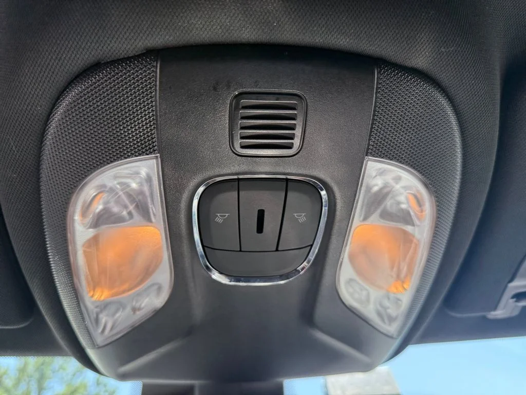 Used 2024 Gray Jeep Latitude image 34