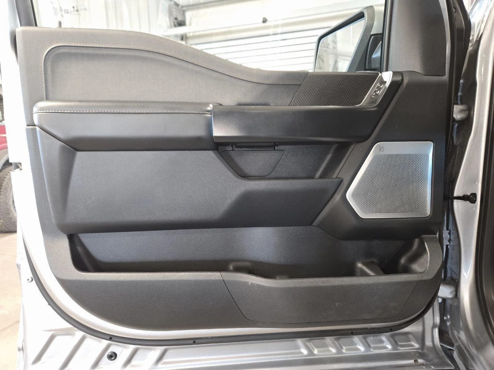 Used 2023 Iconic Silver Ford Raptor image 15
