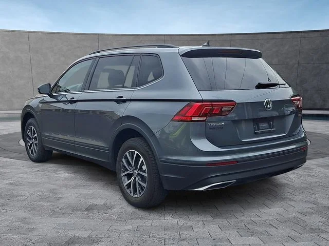 Used 2021 Gray Volkswagen 2.0T S image 8