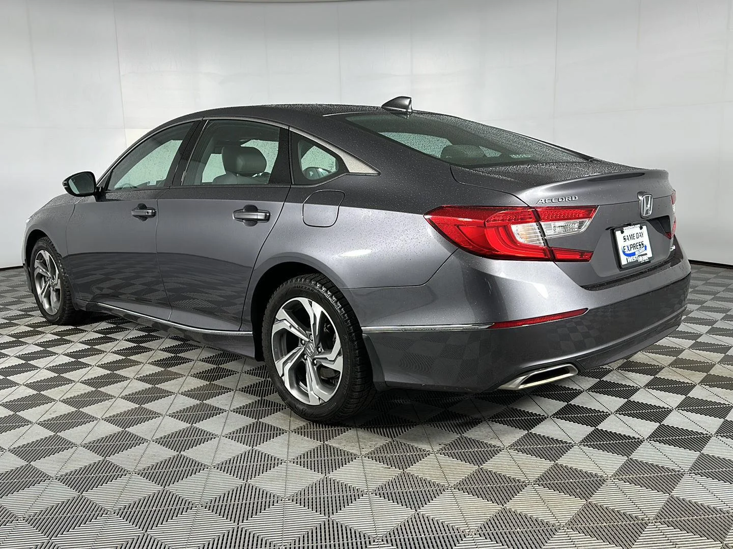 Used 2020 Modern Steel Metallic Honda EX-L image 5