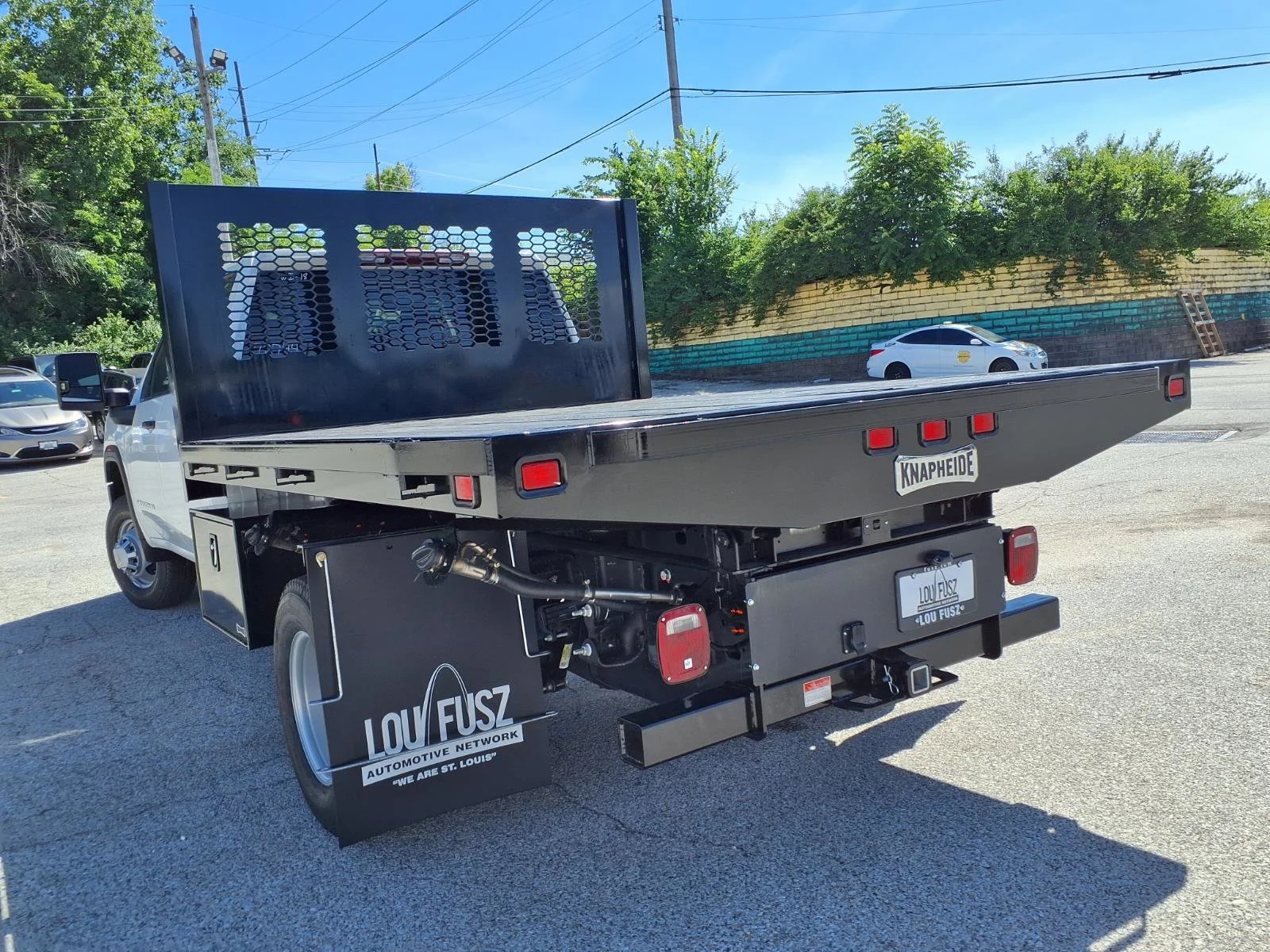 New 2026 Summit White GMC Pro image 27