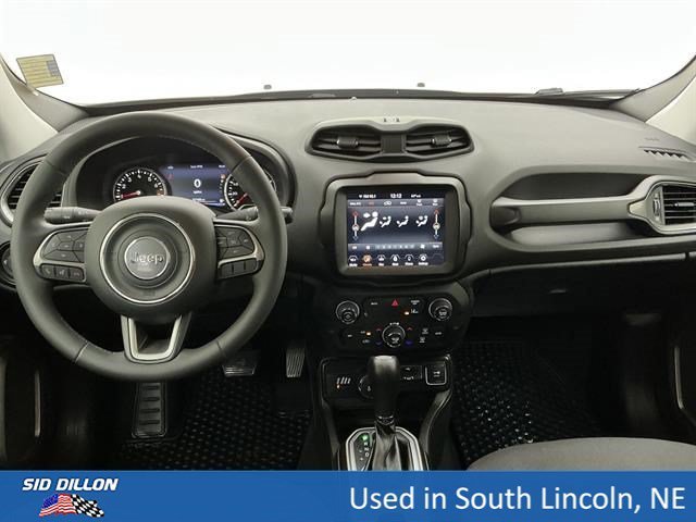 Used 2022 Graphite Gray Jeep Latitude image 20
