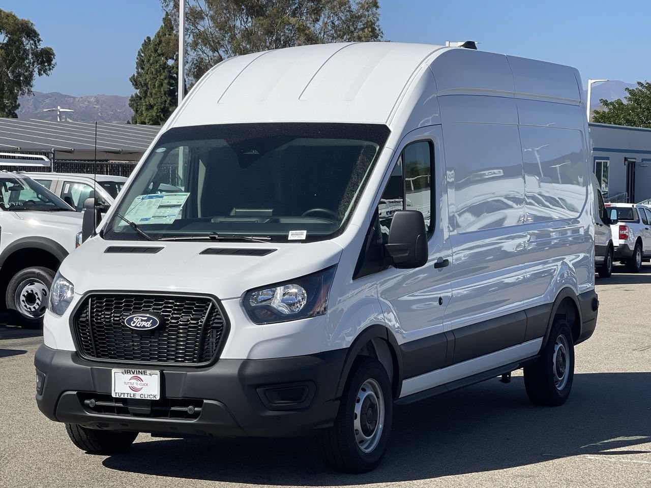 New 2026 Oxford White Ford  image 3