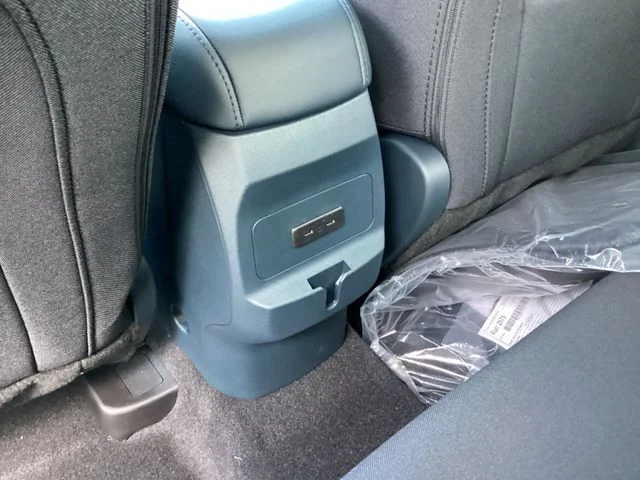 New 2026 Carbonized Gray Metallic Ford XL image 18