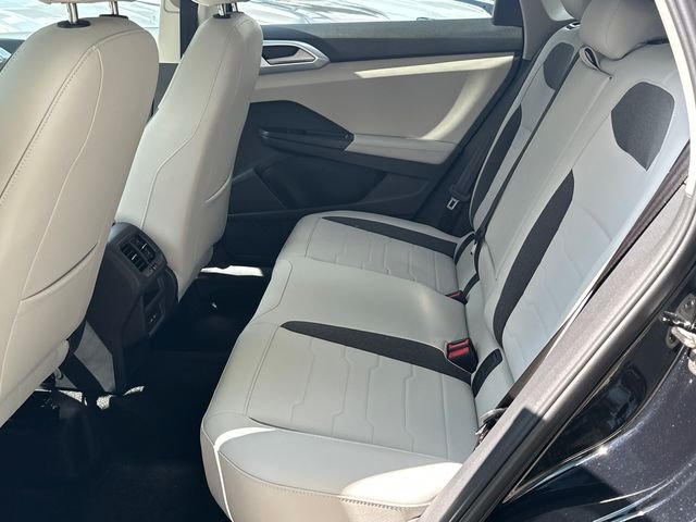 New 2026 Black Volkswagen 1.5T SE image 20