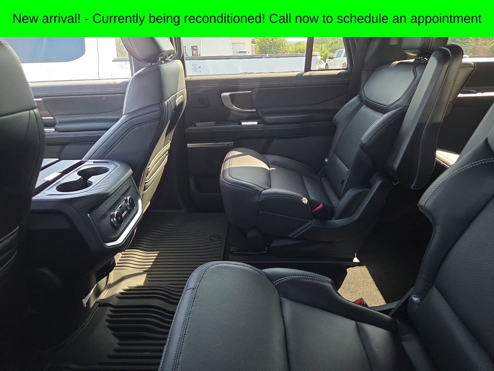 Used 2025 Blue Metallic Ford Platinum image 12