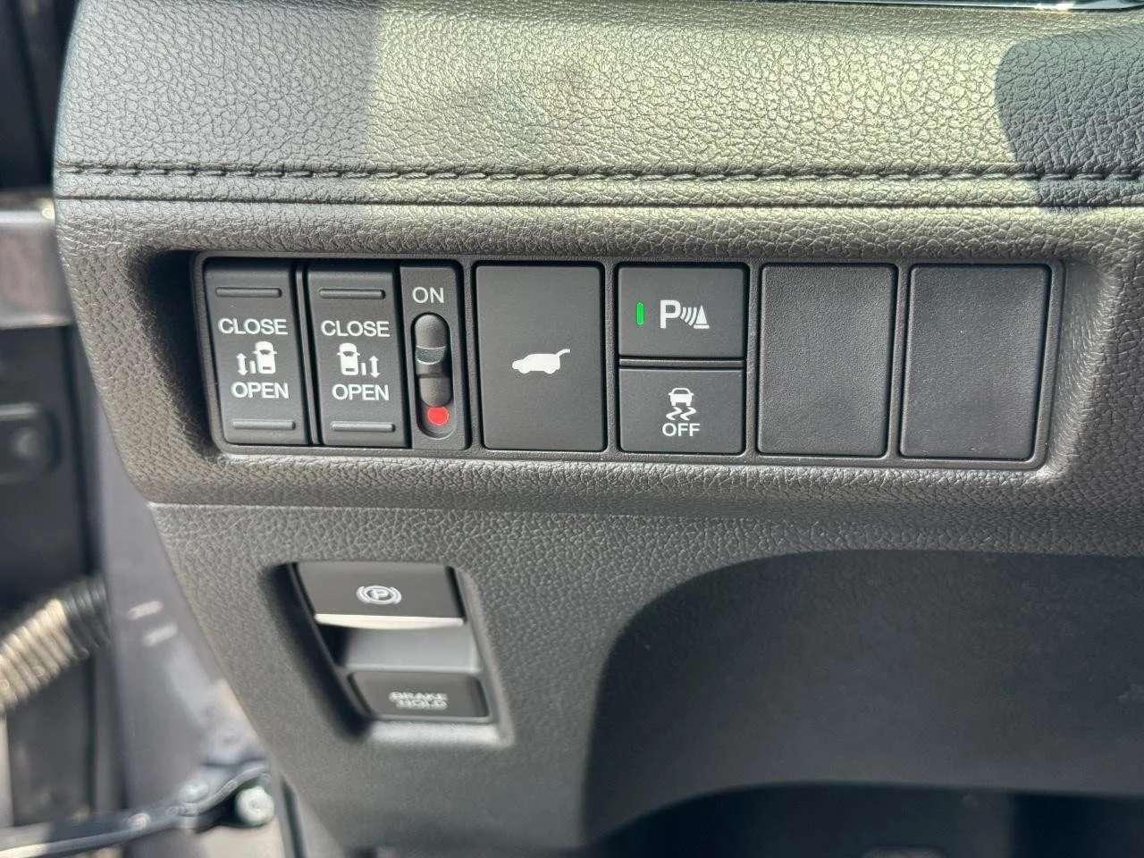 Certified Used 2026 Modern Steel Metallic Honda Touring image 25