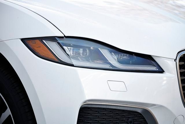 2026 Jaguar F-Pace R-Dynamic S - Photo 11