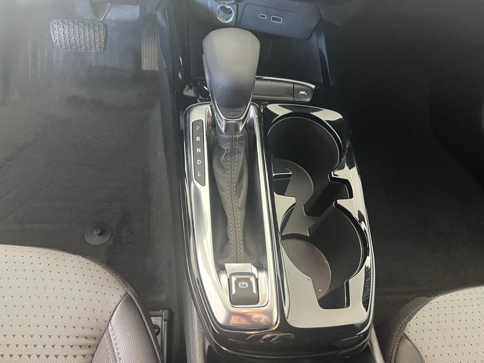Used 2025 Crimson Metallic Chevrolet LT image 16