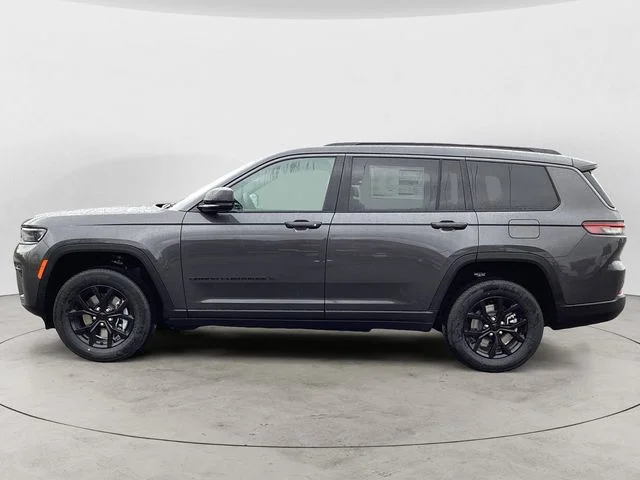 New 2026 Baltic Gray Metallic Clearcoat Jeep L LAREDO ALTITUDE 4X4 image 2