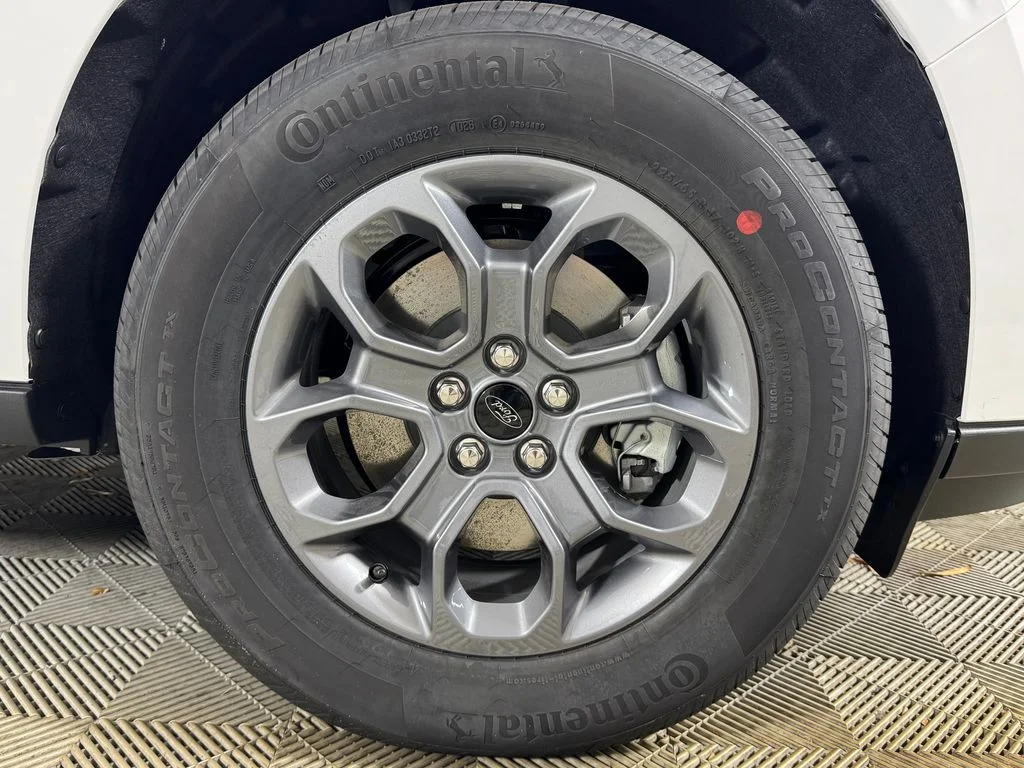New 2026 White Ford XLT image 16
