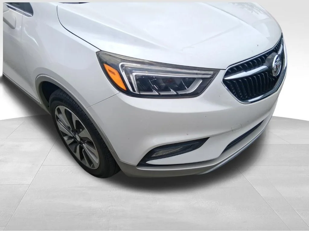 Used 2017 White Buick Essence image 2