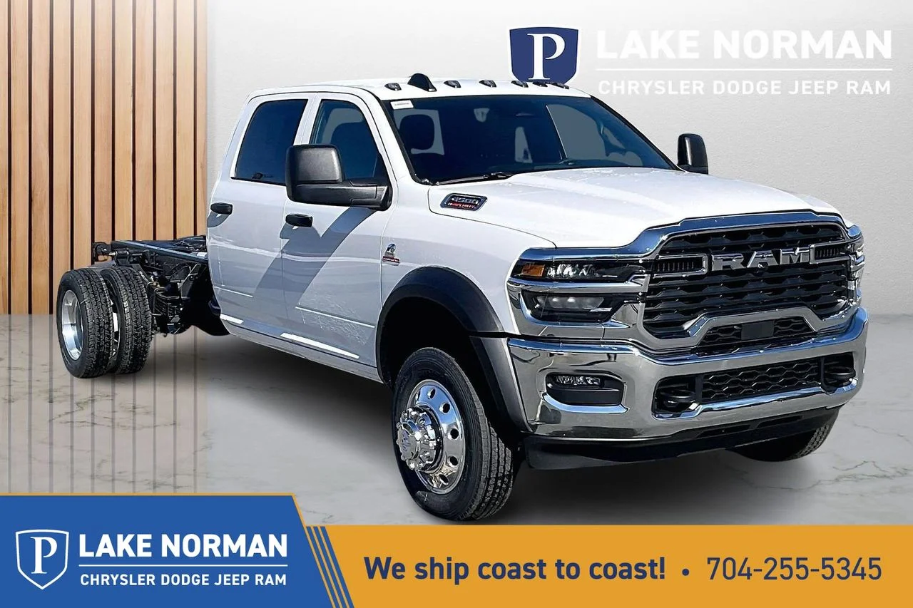 2026 RAM 4500 Tradesman 4X4 Crew Cab DRW 197" WB's photo