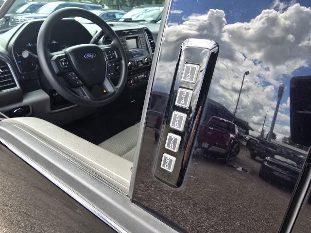 Used 2017 Shadow Black FORD XLT image 26