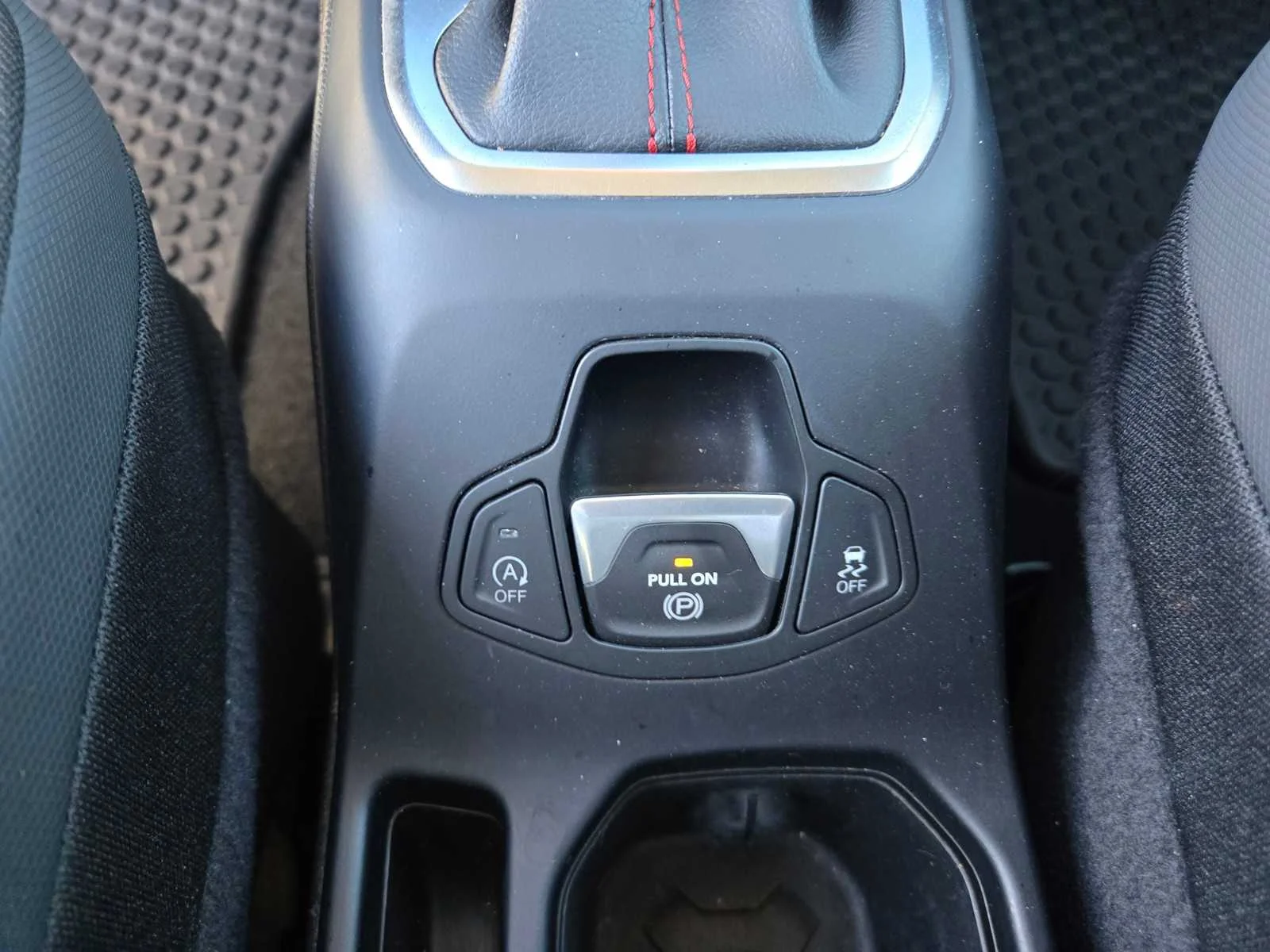 Used 2023  Jeep Trailhawk image 19
