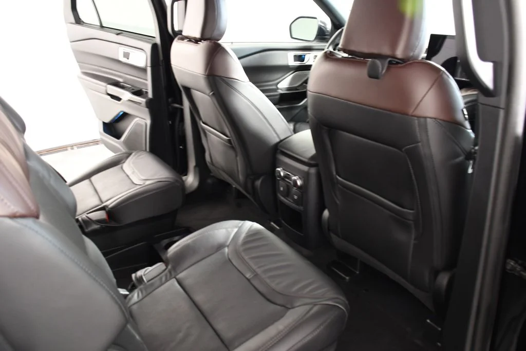 Used 2021 Agate Black Metallic Ford Platinum image 22