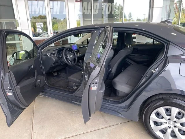Certified Used 2025  Toyota LE image 8