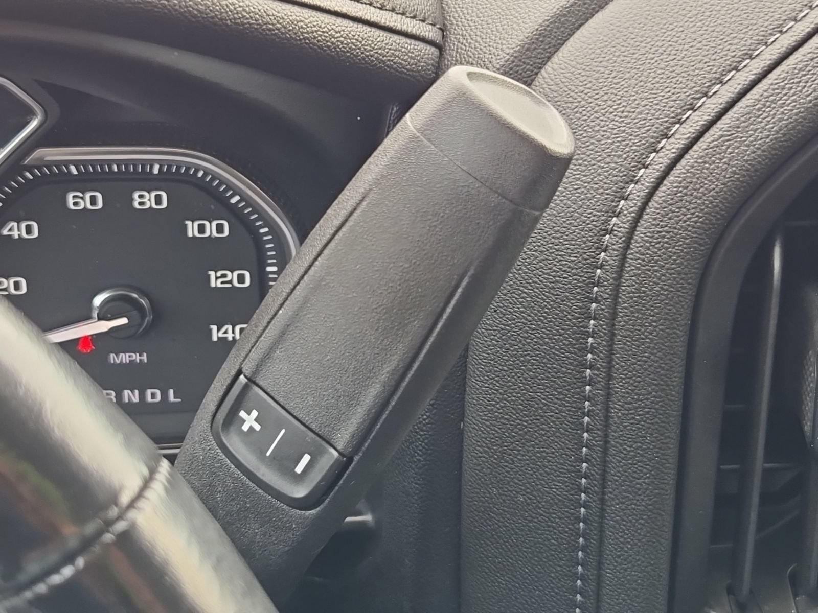 Used 2021 ONYX BLACK GMC Denali image 51