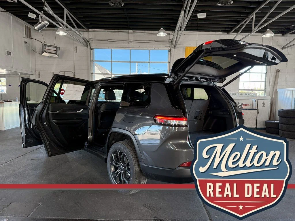 New 2025 Gray Jeep Limited image 17