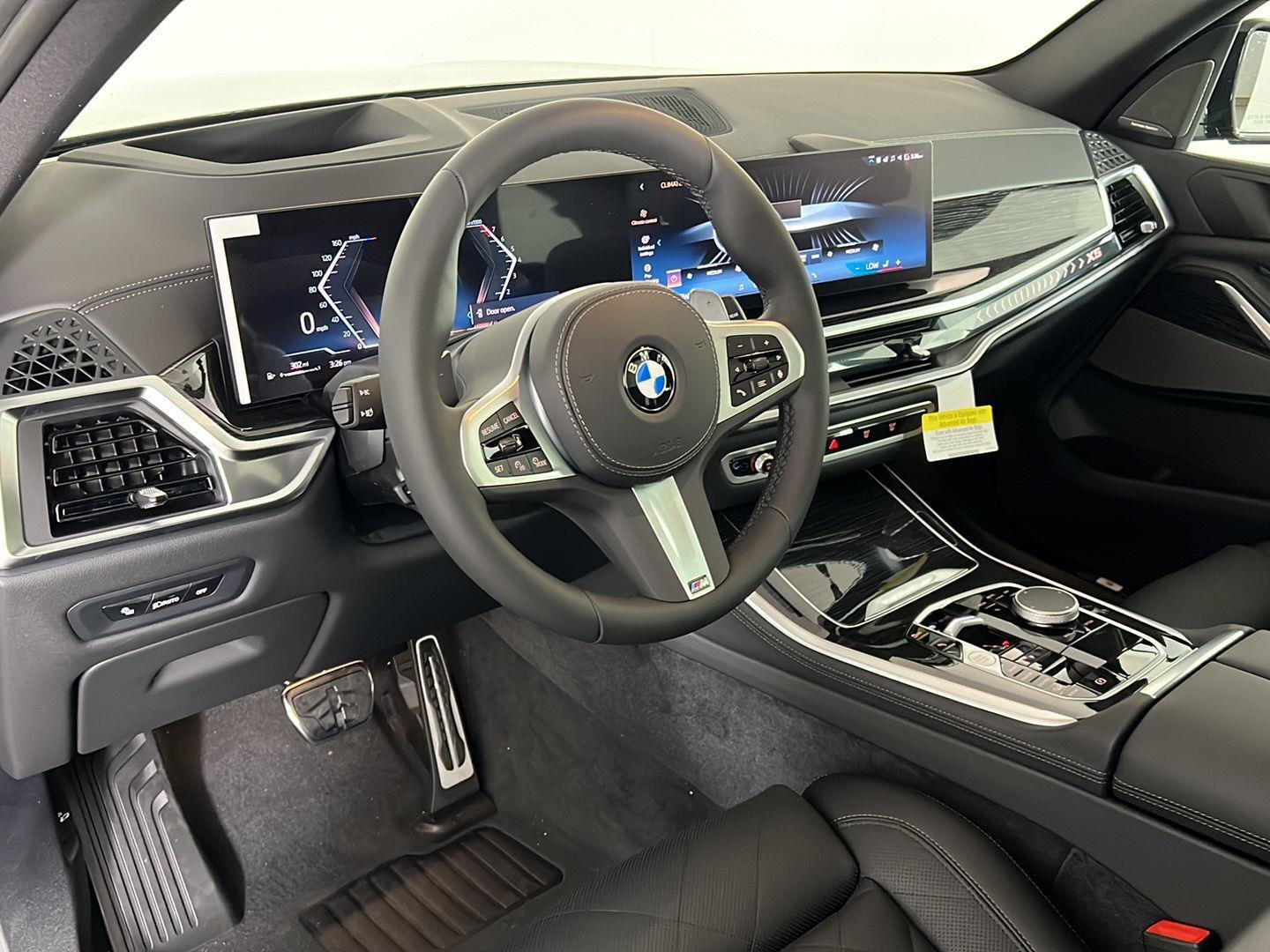 New 2026 Carbon Black Metallic BMW xDrive40i image 20